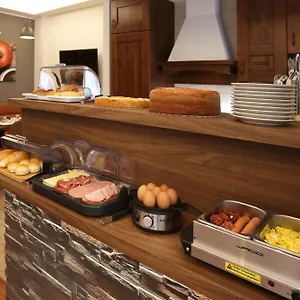 J24 Bed & Breakfast